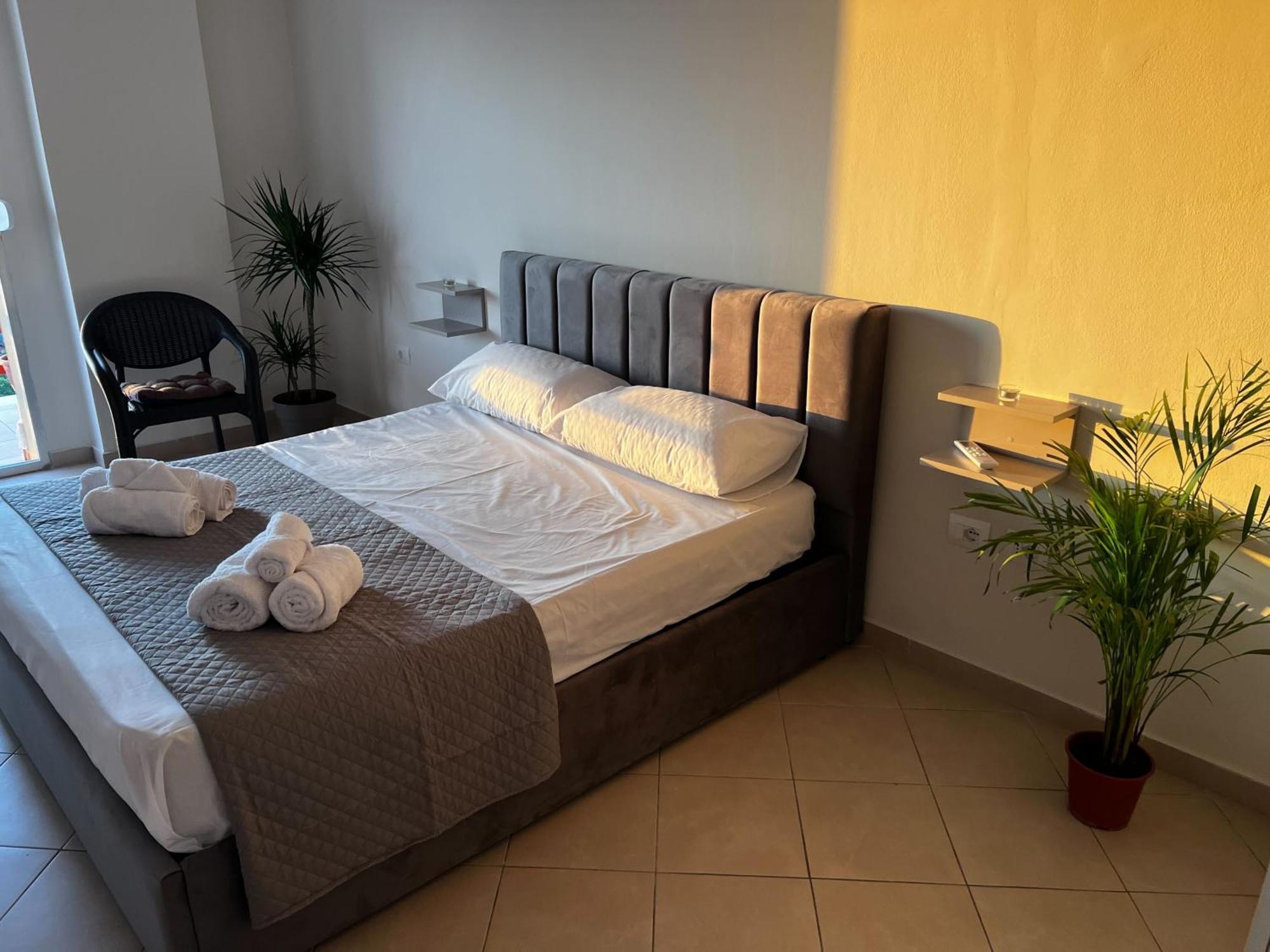 Apartment Sunset Charm Retreat With Panorama View